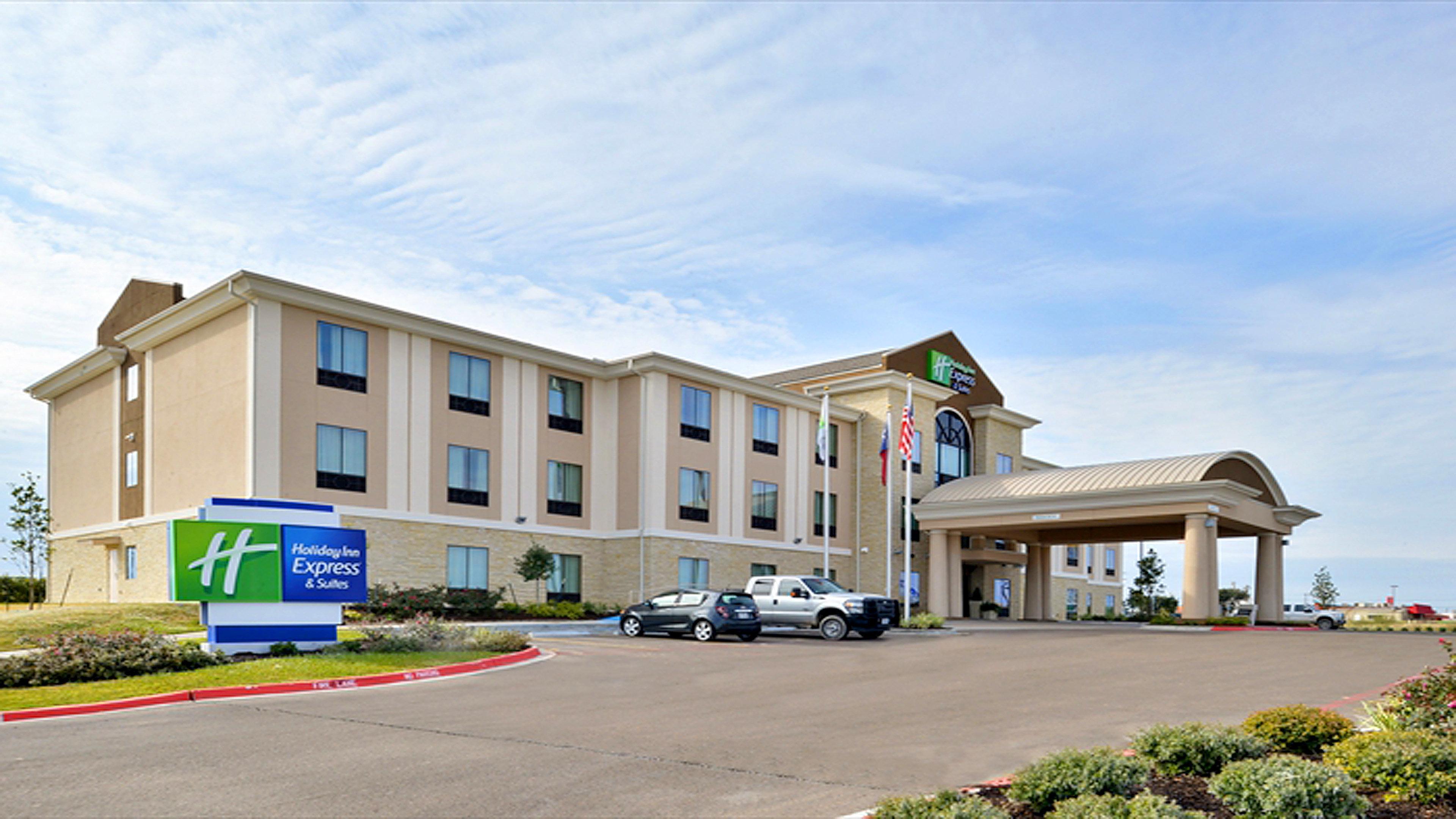 Holiday Inn Express And Suites Schulenburg By Ihg Экстерьер фото