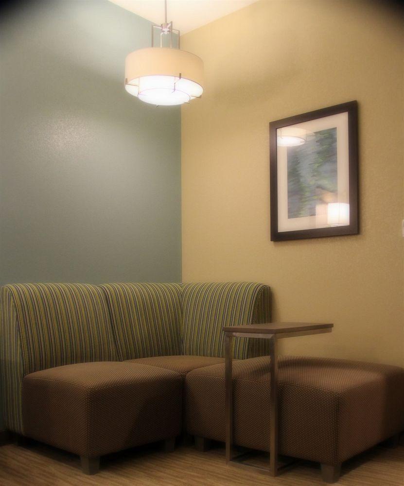 Holiday Inn Express And Suites Schulenburg By Ihg Экстерьер фото