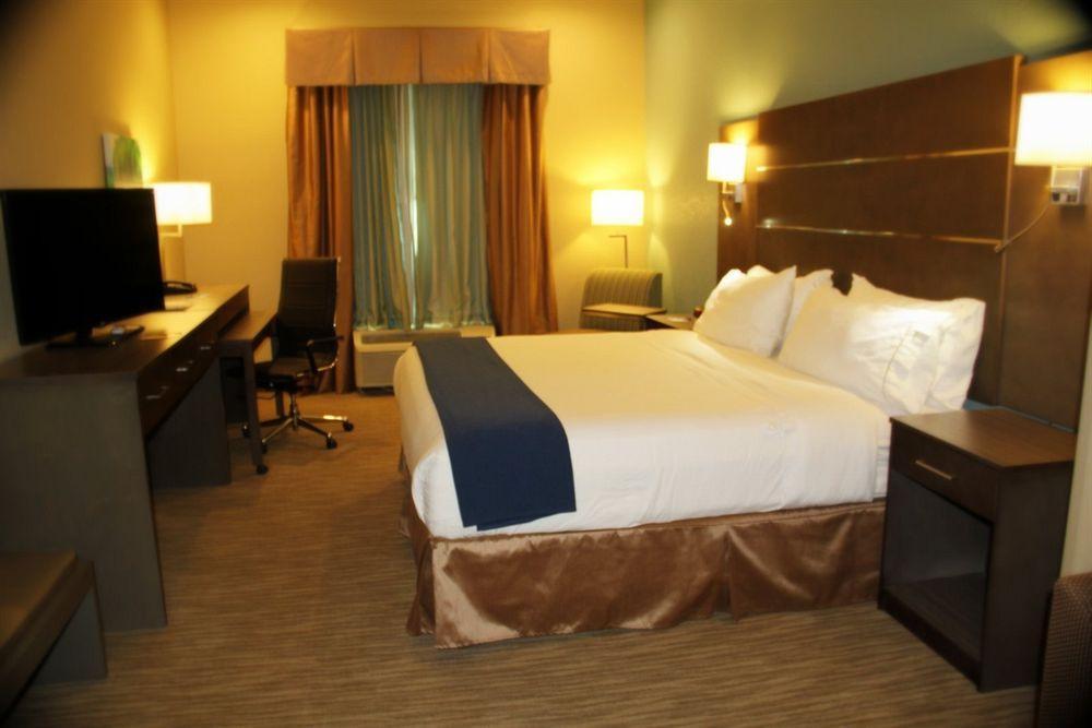 Holiday Inn Express And Suites Schulenburg By Ihg Экстерьер фото